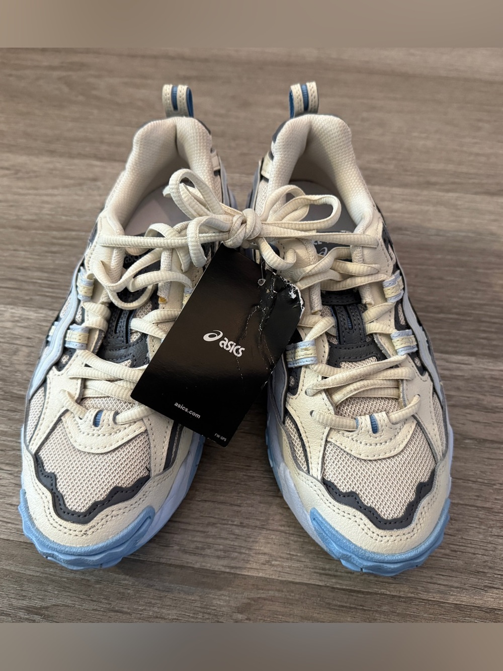ASICS Women's Gel Nandi Sneakers in Light Blue and Cream - Picture 2 of 6